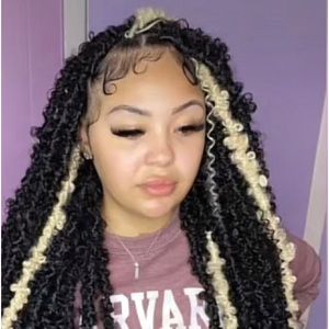 Meet your Posher, Carol